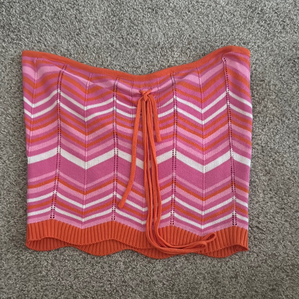 Pink and Orange strapless top 
Never worn 
Runs bigger